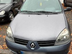 Blau Gebraucht 2006 Renault Clio II Campus Kleinwagen | 1.749 € (Fairer Preis)