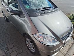 Grau Gebraucht 2008 Mercedes A180 Elegance Van / Kleinbus | 5.000 € (Fairer Preis)