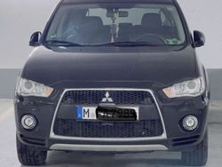 Schwarz Gebraucht 2012 Mitsubishi Outlander SUV | 4.500 € (Superpreis)