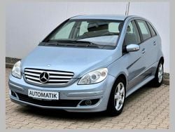 Blau Gebraucht 2006 Mercedes B200 Van / Kleinbus | 6.890 € (Fairer Preis)