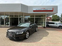 Schwarz Gebraucht 2016 Audi A8 Comfort Limousine | 27.690 € (Guter Preis)