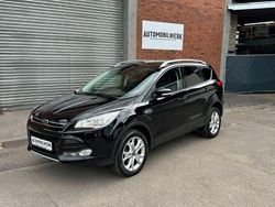 Schwarz Gebraucht 2016 Ford Kuga Titanium SUV | 11.999 € (Fairer Preis)