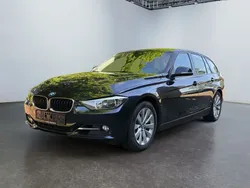Blau Gebraucht 2014 BMW 320 Sport Line Kombi | 9.990 € (Superpreis)
