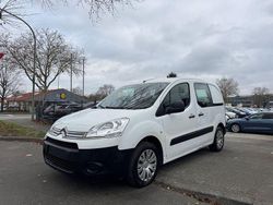 Weiß Gebraucht 2015 Citroën Berlingo Van / Kleinbus | 4.990 € (Guter Preis)