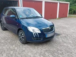 Blau Gebraucht 2008 Skoda Fabia Kleinwagen | 750 € (Superpreis)