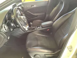 Weiß Gebraucht 2015 Mercedes CLA180 AMG line Limousine | 13.100 € (Guter Preis)
