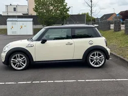 Weiß Gebraucht 2007 Mini Cooper S Kleinwagen | 4.850 € (Teuer)