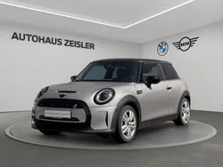 Melting silver iii Gebraucht 2023 Mini Cooper SE Premium Plus Kleinwagen | 21.780 € (Fairer Preis)