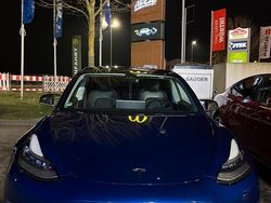 Blau Gebraucht 2019 Tesla Model 3 Limousine | 22.900 € (Etwas zu teuer)