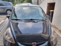 Schwarz Gebraucht 2006 Honda Jazz LS Kleinwagen | 2.500 € (Etwas zu teuer)