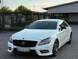 Weiß Gebraucht 2013 Mercedes CLS500 Limousine | 28.699 €