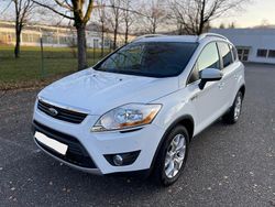 Weiß Gebraucht 2012 Ford Kuga SUV | 7.500 € (Fairer Preis)