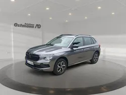 Grau Gebraucht 2024 Skoda Kamiq Selection SUV | 24.987 € (Fairer Preis)