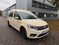 Beige Gebraucht 2017 VW Caddy Van / Kleinbus | 8.590 € (Etwas zu teuer)