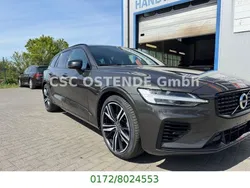 Pine grey / metallic Gebraucht 2022 Volvo V60 R-Design Kombi | 23.800 € (Superpreis)