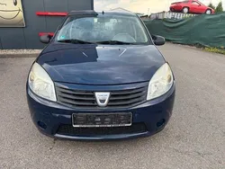 Blau Gebraucht 2010 Dacia Sandero Ambiance Kleinwagen | 1.390 € (Guter Preis)