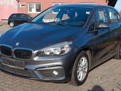 Grau Gebraucht 2016 BMW 216 Active Tourer Sport Line Van / Kleinbus | 8.999 € (Guter Preis)