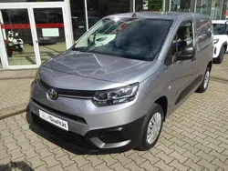 Bismutsilber Gebraucht 2021 Toyota Proace City Van | 12.990 € (Superpreis)
