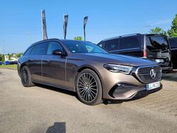 Bronze Gebraucht 2024 Mercedes E220 AMG line Kombi | 66.000 €
