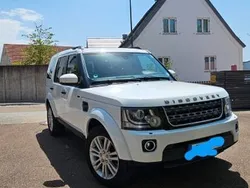 Weiß Gebraucht 2015 Land Rover Discovery 4 SE SUV | 24.900 € (Etwas zu teuer)