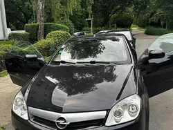 Schwarz Gebraucht 2006 Opel Tigra Cabrio | 1.500 € (Guter Preis)