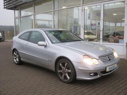 Silber Gebraucht 2007 Mercedes C160 Sport Edition Coupé | 3.990 € (Superpreis)