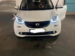 Weiß Gebraucht 2018 Smart ForFour Kleinwagen | 8.500 € (Fairer Preis)