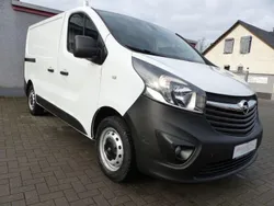 Weiß Gebraucht 2020 Opel Vivaro Van | 14.950 € (Fairer Preis)