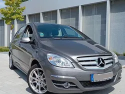 Silber Gebraucht 2008 Mercedes B200 Van / Kleinbus | 5.400 € (Fairer Preis)