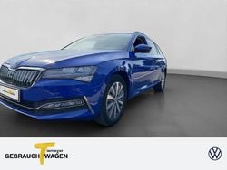 Blau Gebraucht 2021 Skoda Superb Ambition Kombi | 18.850 € (Superpreis)