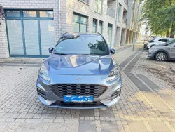 Blau Gebraucht 2021 Ford Kuga ST-Line SUV | 22.000 € (Guter Preis)