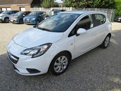 Weiß Gebraucht 2019 Opel Corsa Selection Limousine | 9.950 € (Fairer Preis)
