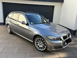 Grau Gebraucht 2009 BMW 318 Kombi | 3.300 € (Superpreis)