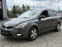Grau Gebraucht 2012 Kia Ceed Sportswagon EX Kombi | 2.500 € (Fairer Preis)