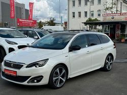 Weiß Gebraucht 2015 Peugeot 308 Allure Kombi | 10.900 € (Teuer)