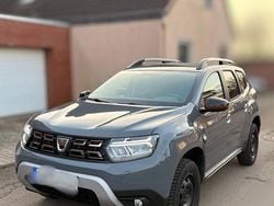 Grau Gebraucht 2022 Dacia Duster Extreme SUV | 14.500 € (Guter Preis)