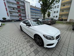 Weiß Gebraucht 2016 Mercedes C200 AMG line Coupé | 20.500 € (Fairer Preis)