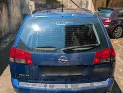 Blau Gebraucht 2004 Opel Vectra Kombi | 300 € (Superpreis)