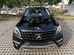 Schwarz Gebraucht 2012 Mercedes ML350 AMG SUV | 21.750 € (Etwas zu teuer)