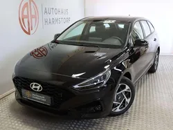 Schwarz Neu 2025 Hyundai i30 Comfort Kombi | 22.745 € (Guter Preis)