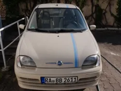 Beige Gebraucht 2005 Fiat Seicento Kleinwagen | 1.200 € (Fairer Preis)