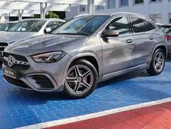 Metalliclack mountaingrau Gebraucht 2024 Mercedes GLA200 AMG SUV | 44.390 € (Etwas zu teuer)