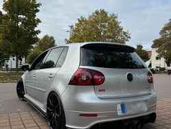 Silber Gebraucht 2007 VW Golf V Edition Limousine | 8.600 € (Etwas zu teuer)