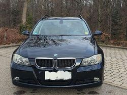 Schwarz Gebraucht 2007 BMW 320 Kombi | 4.200 € (Fairer Preis)