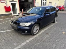 Blau Gebraucht 2005 BMW 116 Kleinwagen | 2.990 € (Guter Preis)
