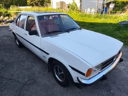 Weiß Gebraucht 1978 Opel Ascona Limousine | 6.500 €