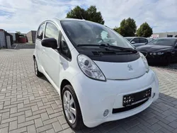 Weiß Gebraucht 2011 Peugeot iON Basis Kleinwagen | 2.950 € (Guter Preis)