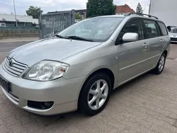 Silber Gebraucht 2006 Toyota Corolla Kombi | 4.490 € (Fairer Preis)