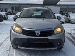Grau Gebraucht 2010 Dacia Sandero Stepway Kleinwagen | 2.300 € (Superpreis)