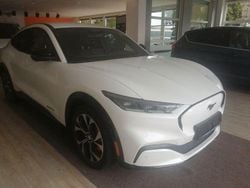 Weiß Gebraucht 2024 Ford Mustang Mach-E Premium SUV | 33.499 € (Superpreis)